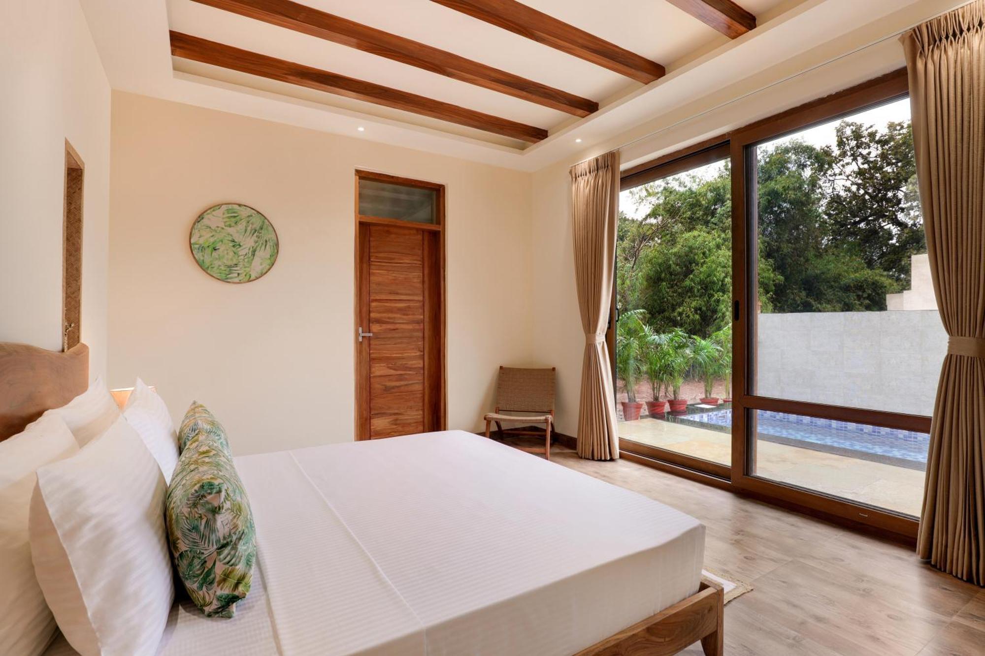 Lemon Tree Wildlife Resort, Kānha Room photo