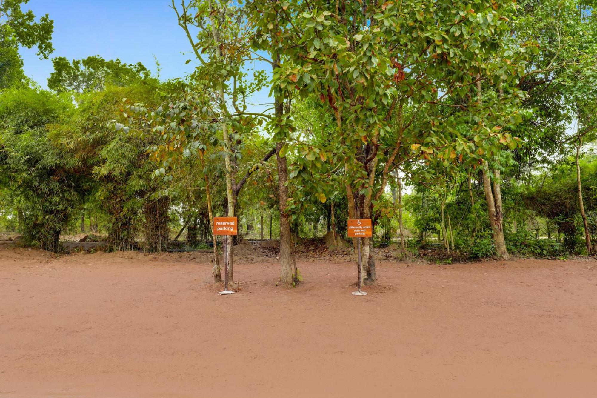 Lemon Tree Wildlife Resort, Kānha Exterior photo
