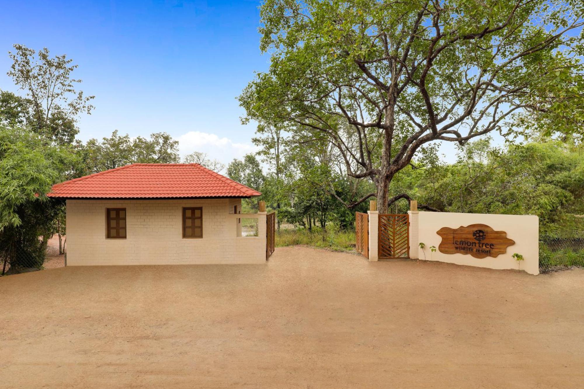 Lemon Tree Wildlife Resort, Kānha Exterior photo