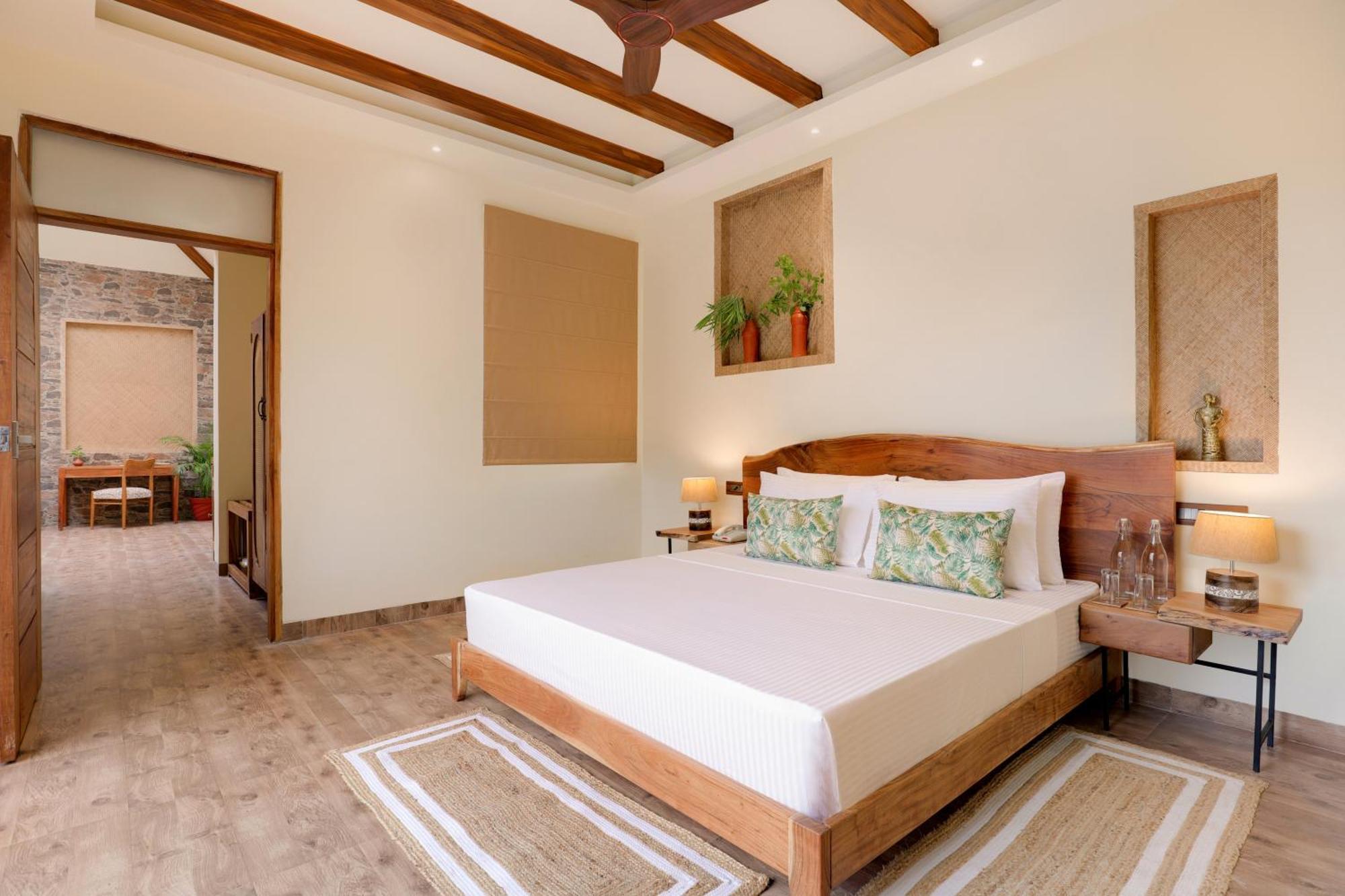 Lemon Tree Wildlife Resort, Kānha Room photo